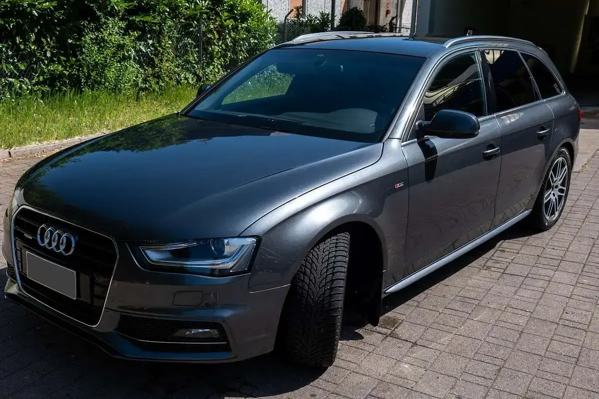 Usata Audi A4 S-Line 177 CV (130 kW) 2013 Grigio Station wagon