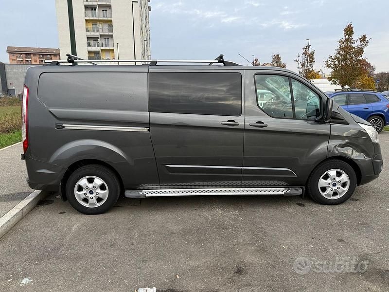 Usata Ford Transit Custom 2018 Grigio Berlina