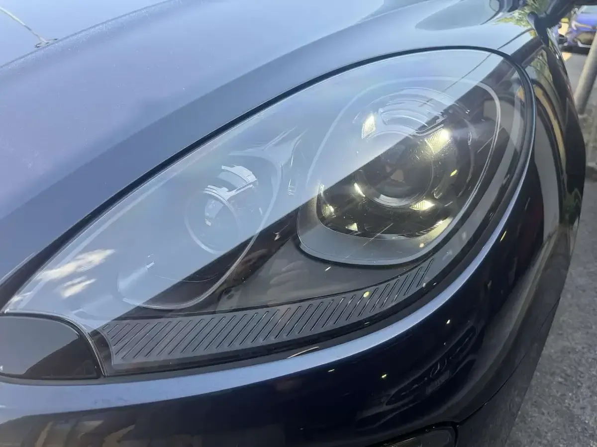 Usata Porsche Macan 252 CV (185 kW) 2018 Blu/azzurro SUV