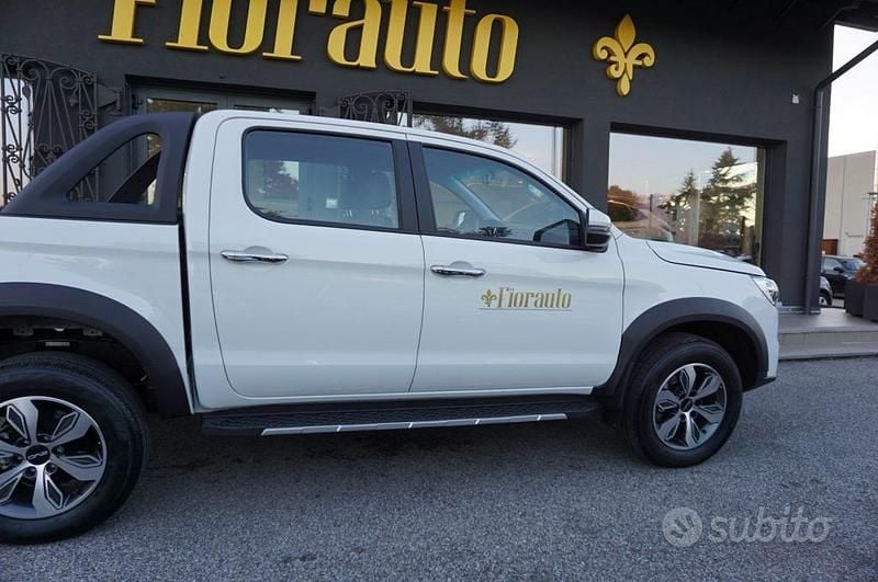 Nuova EVO Cross 4 136 CV (100 kW) 2025 Bianco Pick-up