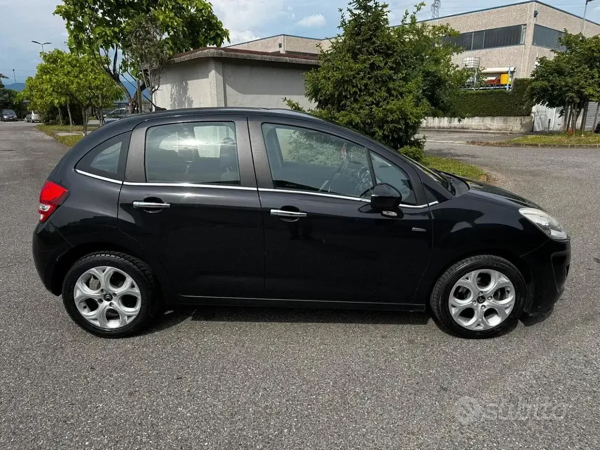 Usata Citroën C3 Exclusive 68 CV (50 kW) 2012 Nero Utilitaria