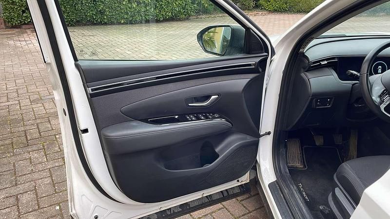 Usata Hyundai Tucson 204 CV (150 kW) 2024 Bianco SUV
