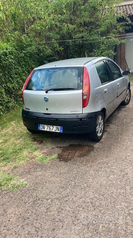 Usata Fiat Punto 60 CV (44 kW) 2008 Marrone Utilitaria