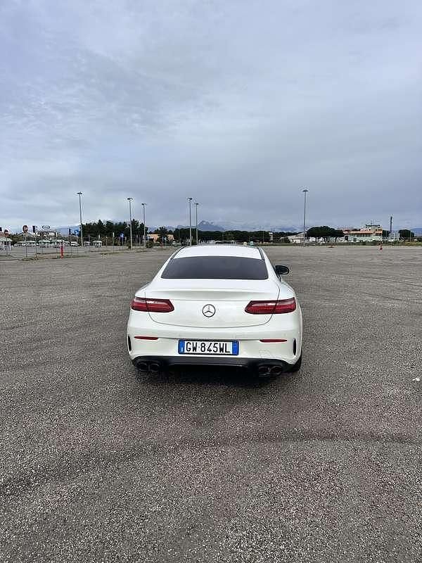 Usata Mercedes E220 Premium Plus 194 CV (142 kW) 2019 Bianco Coupé