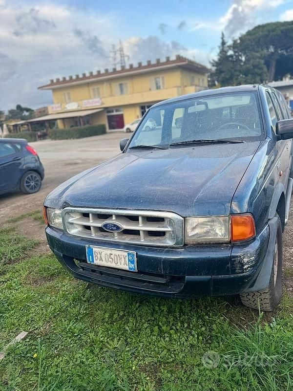 Usata Ford Ranger 109 CV (80 kW) 2001 Blu Pick-up
