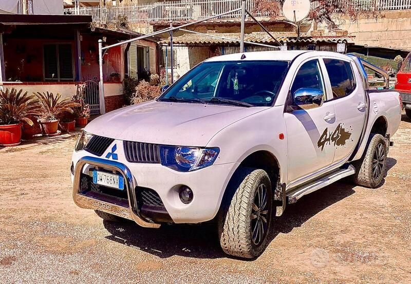 Usato 2009 Mitsubishi L200 2.5 Diesel (15.000 €) Sicilia AutoUncle