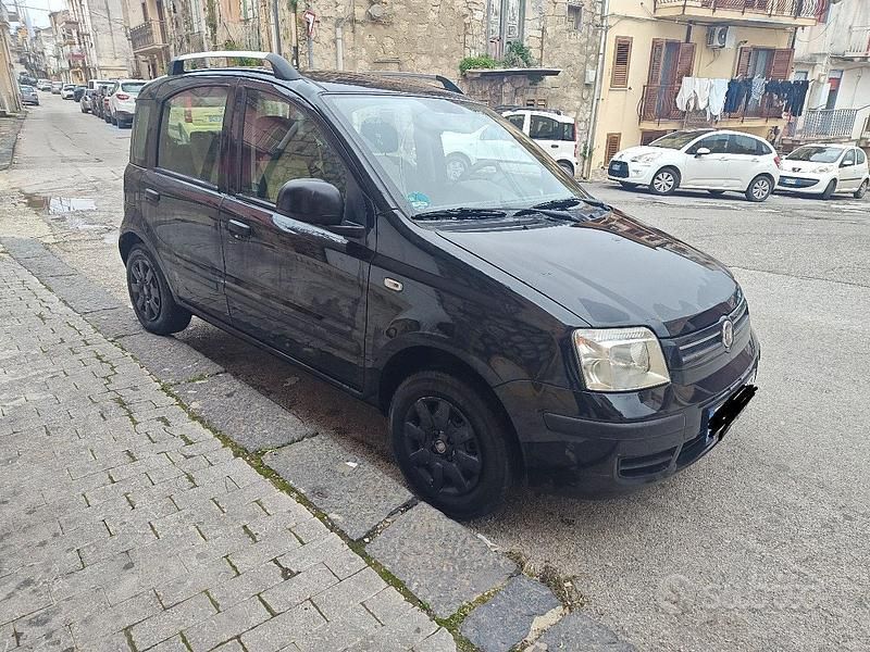 Usata Fiat Panda 2010 Nero Utilitaria