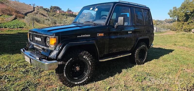 Usata Toyota Land Cruiser 1989 Nero SUV
