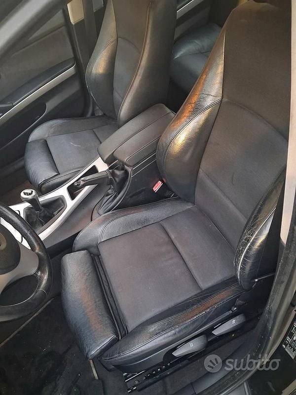 Usata BMW 320 M Sport 163 CV (119 kW) 2006 Nero Berlina