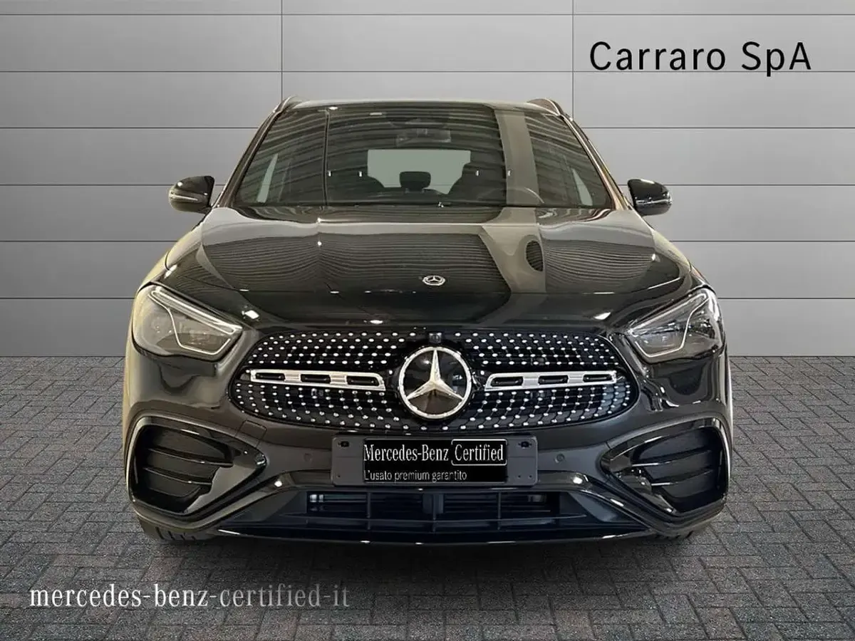 Usata Mercedes GLA200 Advanced Plus 150 CV (110 kW) 2025 Nero metallizzato SUV