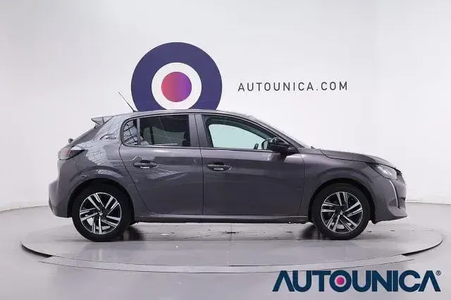 Usata Peugeot 208 Style 75 CV (55 kW) 2023 Grigio Utilitaria