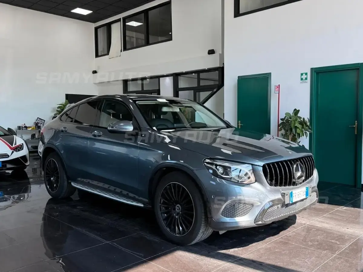 Usata Mercedes GLC220 Edition 170 CV (125 kW) 2018 Grigio SUV