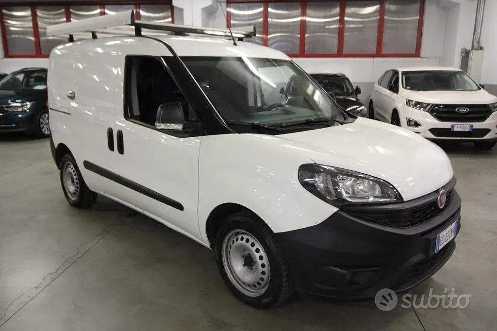Usata Fiat Doblò Business 120 CV (88 kW) 2020 Bianco Monovolume