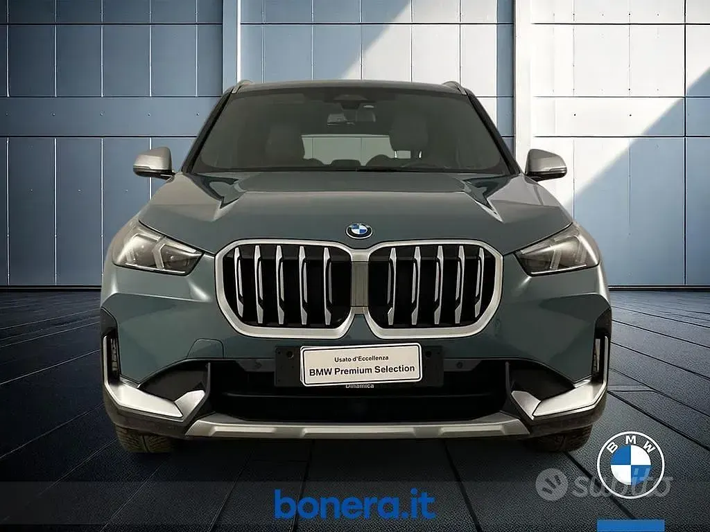 Usata BMW X1 xLine 211 CV (155 kW) 2022 Verde SUV