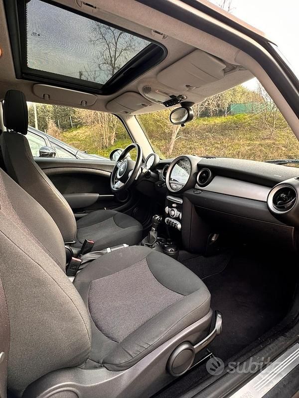 Usata Mini Cooper 2008 Blu Utilitaria