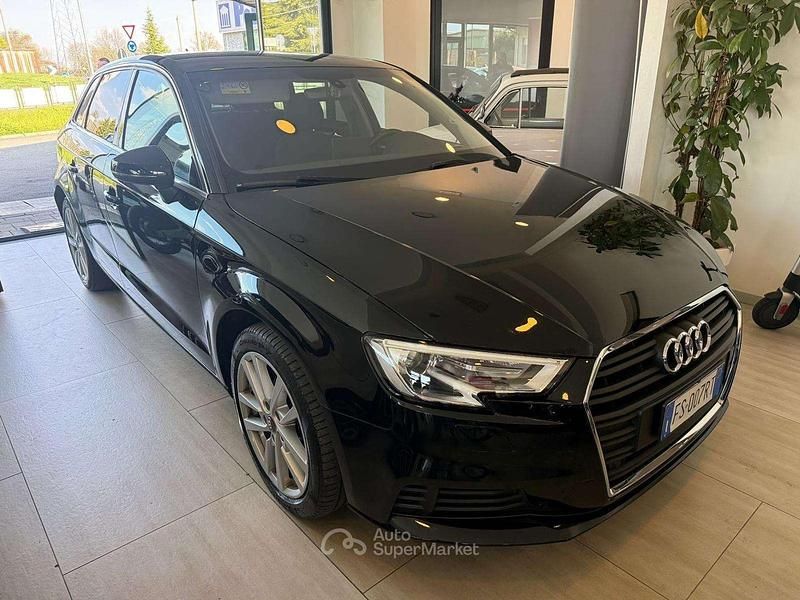 Usata Audi A3 Business 116 CV (85 kW) 2018 Nero Berlina