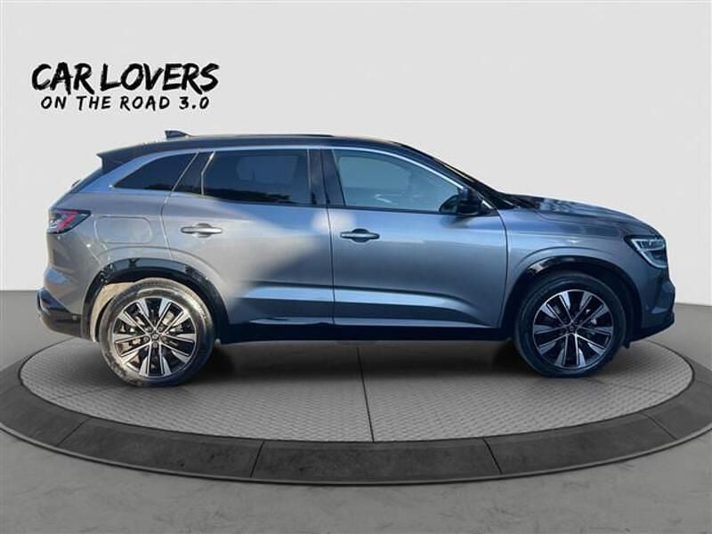 Usata Renault Austral Iconic 200 CV (147 kW) 2023 Grigio scuro SUV