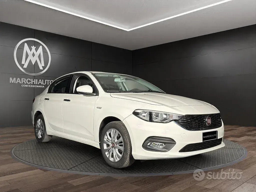 Usata Fiat Tipo Opening Edition 120 CV (88 kW) 2016 Bianco Berlina