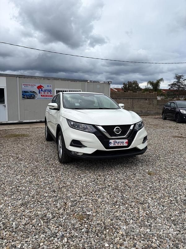 Usata Nissan Qashqai Tekna+ 115 CV (84 kW) 2019 Bianco SUV