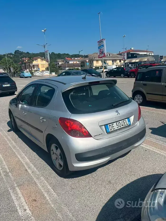 Usata Peugeot 207 88 CV (64 kW) 2007 Grigio Berlina