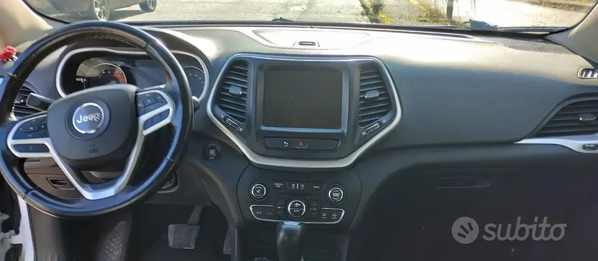 Usata Jeep Cherokee 200 CV (147 kW) 2017 SUV