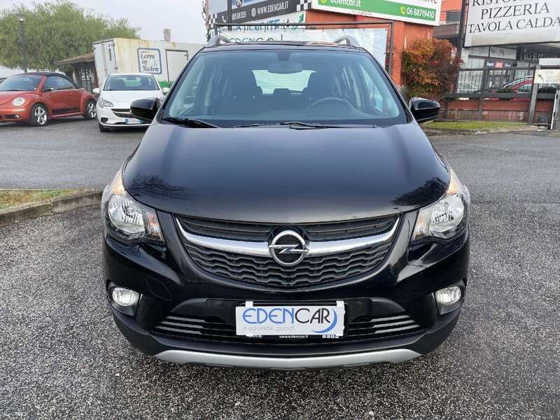 Usata Opel Karl Rocks 108 CV (79 kW) 2018 Nero Utilitaria