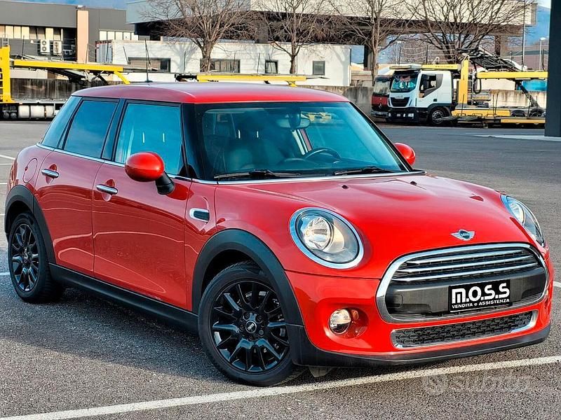 Rosso Usata 2016 Mini One D Hype Due volumi | 11.990 € (Buon prezzo) - Immagine 1/4