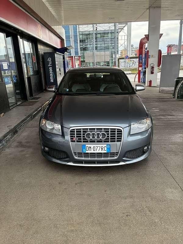 Usata Audi S3 265 CV (194 kW) 2006 Grigio Utilitaria