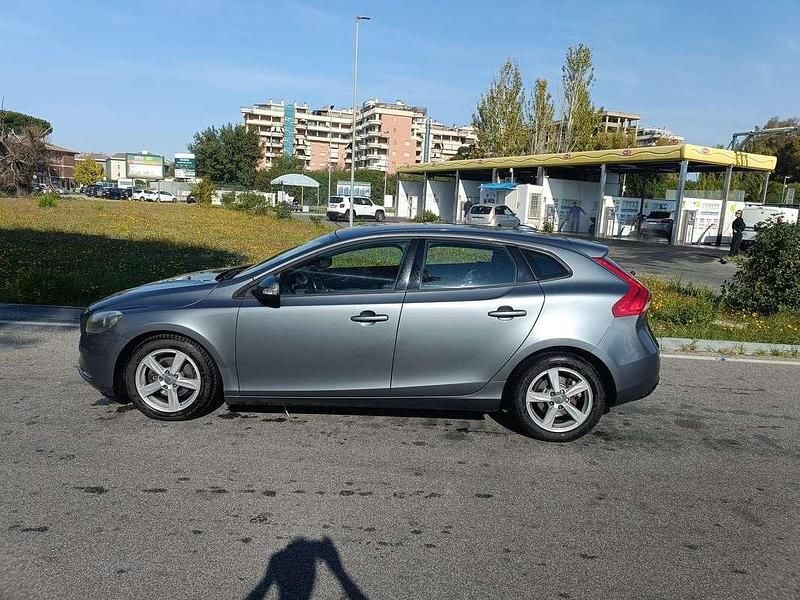 Usata Volvo V40 Business Edition 114 CV (83 kW) 2014 Grigio Station wagon