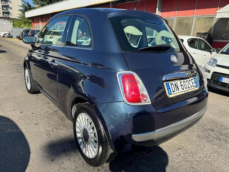 Usata Fiat 500 Lounge 69 CV (50 kW) 2008 Blu Utilitaria