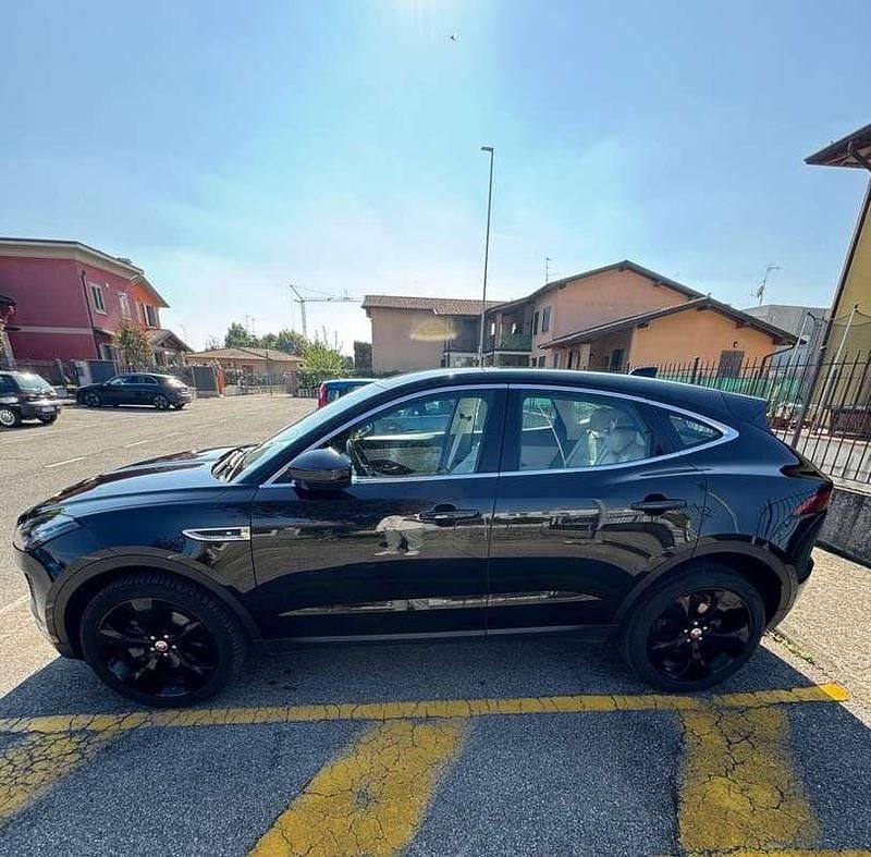 Usata Jaguar E-Pace R-Dynamic 179 CV (131 kW) 2019 SUV