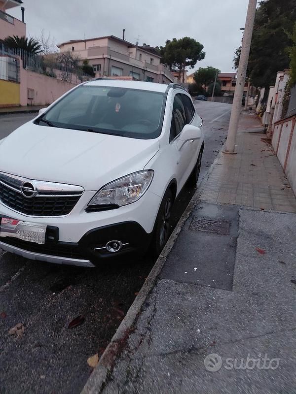 Usata Opel Mokka 130 CV (95 kW) 2014 Bianco SUV