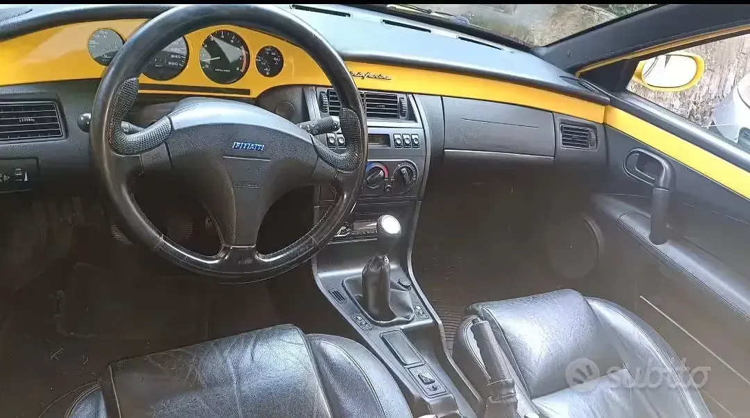 Usata Fiat Coupé 190 CV (139 kW) 1996 Giallo Coupé
