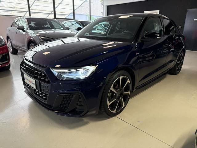 Usata Audi A1 S-Line 116 CV (85 kW) 2024 Blu Berlina