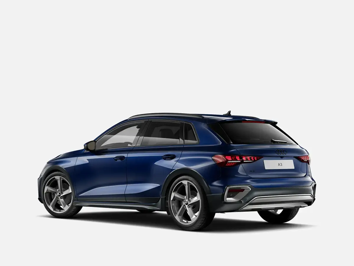 Nuova Audi A3 Comfort 150 CV (110 kW) 2026 Blu navarra metallizzato