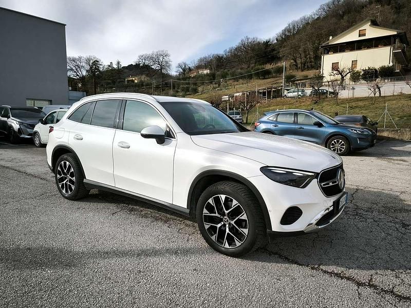 Usata Mercedes GLC220 Advanced 197 CV (144 kW) 2023 Bianco SUV