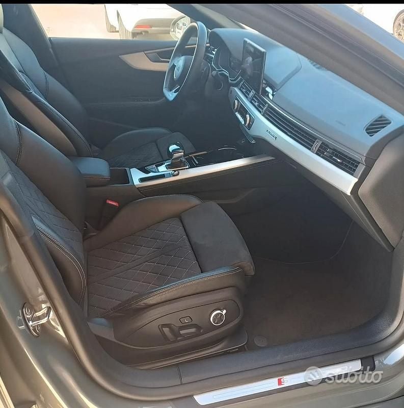 Usata Audi A5 2023 Grigio Coupé