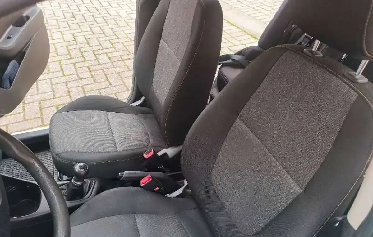 Używany Kia Picanto Active 66 KM (48 kW) 2016 Biały Hatchback