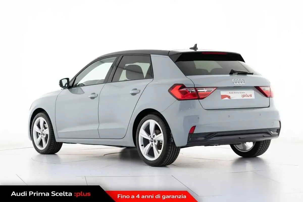 Usata Audi A1 Advanced Plus 116 CV (85 kW) 2025 Grigio SUV