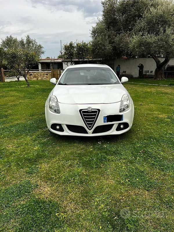 Usata Alfa Romeo Giulietta 105 CV (77 kW) 2011 Utilitaria