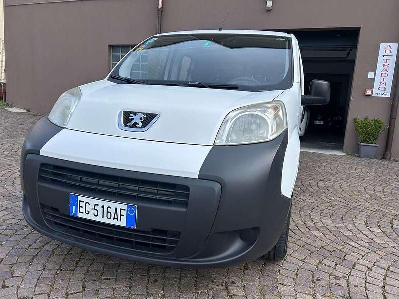 Usata Peugeot TePee Premium 75 CV (55 kW) 2011 Bianco Station wagon