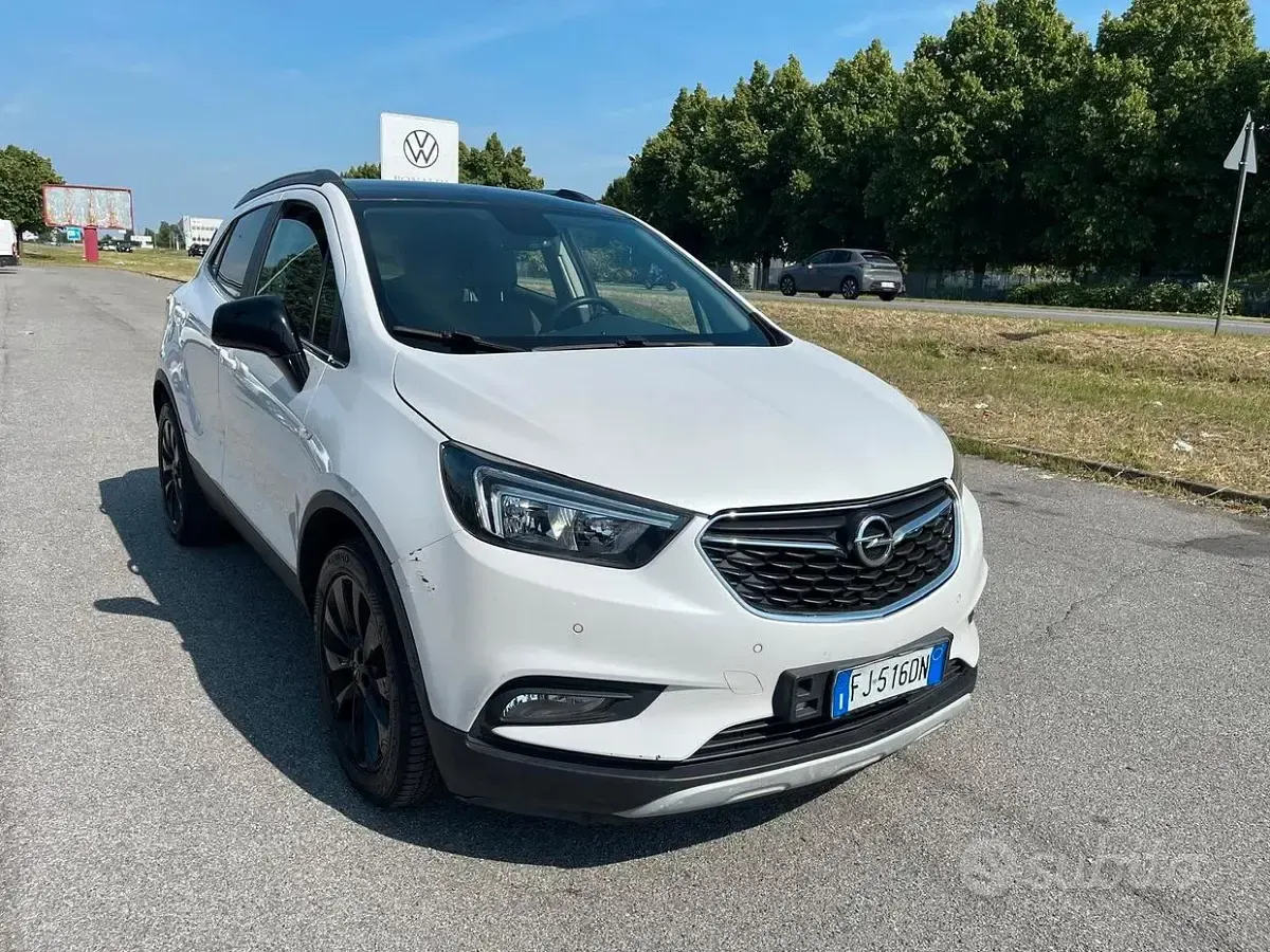 Usata Opel Mokka X S 136 CV (100 kW) 2017 Bianco SUV