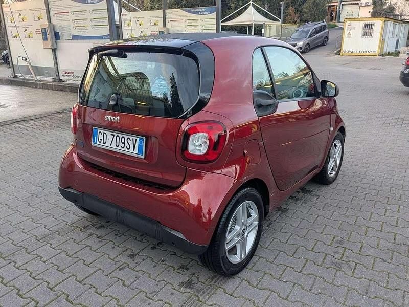 Usata Smart ForTwo Coupé Passion 41 kW (56 CV) 2021 Utilitaria
