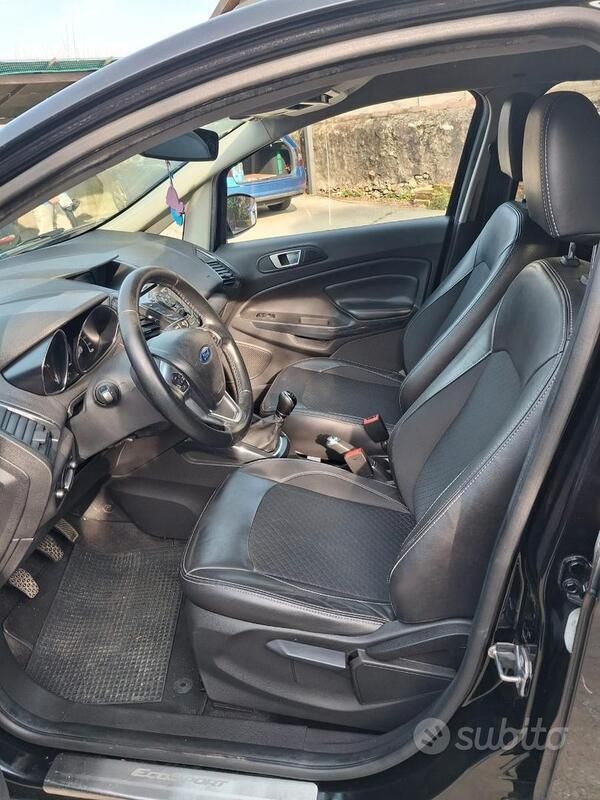 Usata Ford Ecosport 2016 Nero SUV