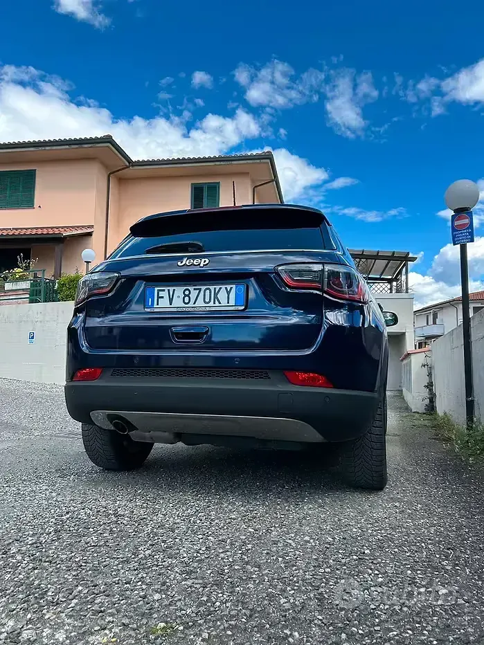 Usata Jeep Compass 120 CV (88 kW) 2019 Bluazzurro SUV