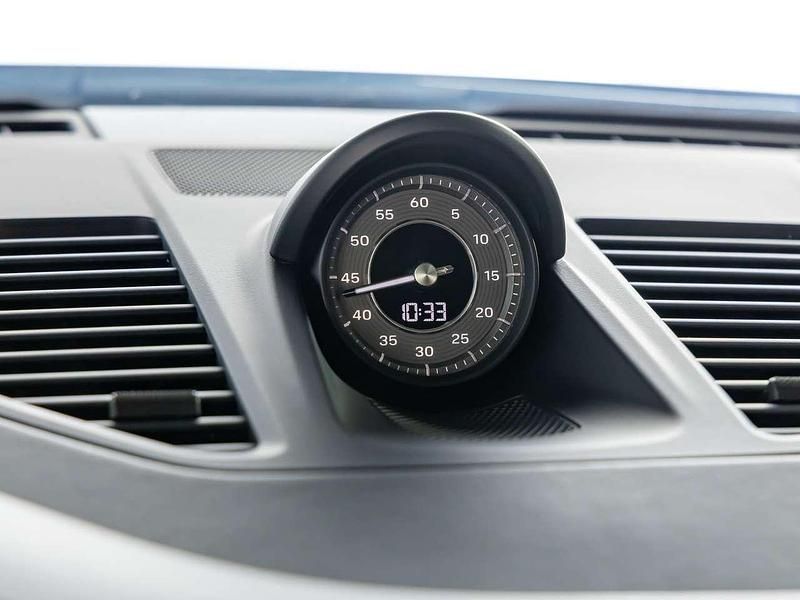 Usata Porsche 992 581 CV (427 kW) 2021 Blu genziana metallizzato Coupé