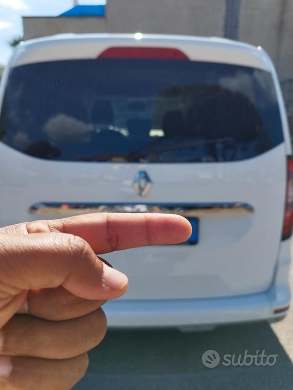 Usata Renault Kangoo 2021 Bianco Monovolume