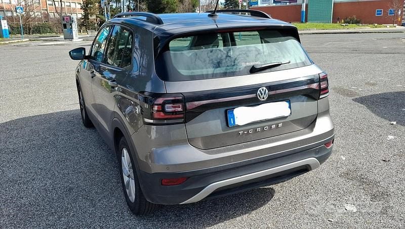Usata VW T-Cross Style 95 CV (69 kW) 2019 Grigio SUV