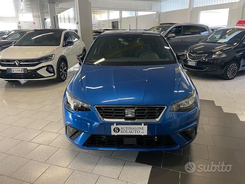 Second-hand Seat Ibiza FR 116 CP (85 kW) 2025 Albastru Hatchback