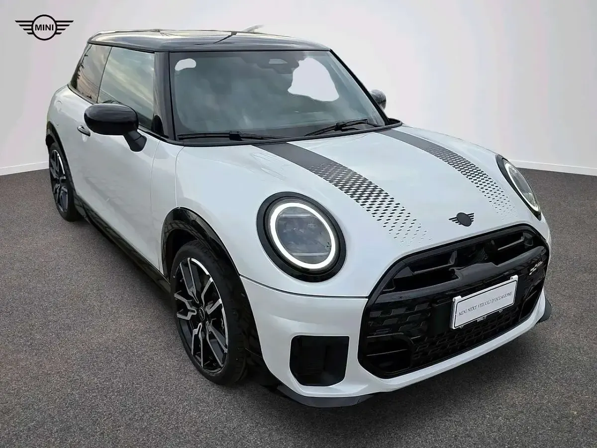 Usata Mini John Cooper Works 204 CV (150 kW) 2025 Nanuk white Utilitaria